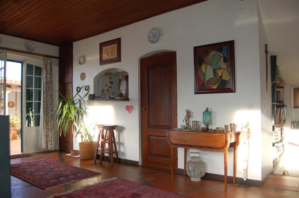 Isa'S Home Сінтра Екстер'єр фото
